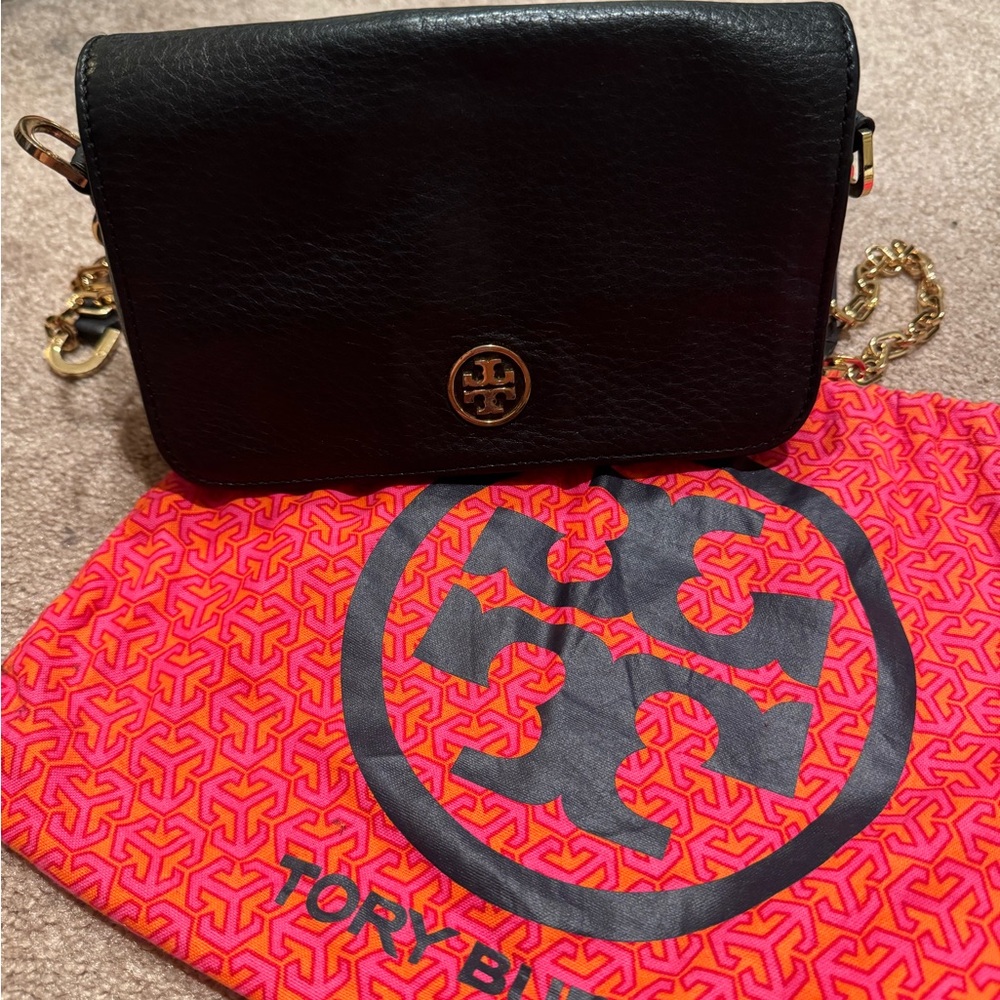 Tory Burch Black Leather Crossbody Bag with Gold Chain